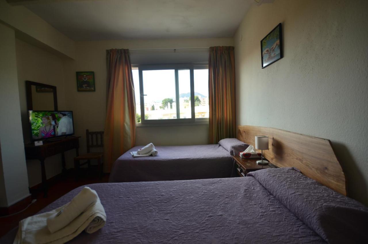 Hostal La Palmera توريمولينوس المظهر الخارجي الصورة